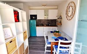 Monolocale Con Giardino Privato, 1 Minuto Dal Mare